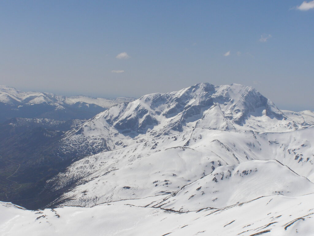 PICO LAS CUARTAS 2457 DESDE SAN GLORIO